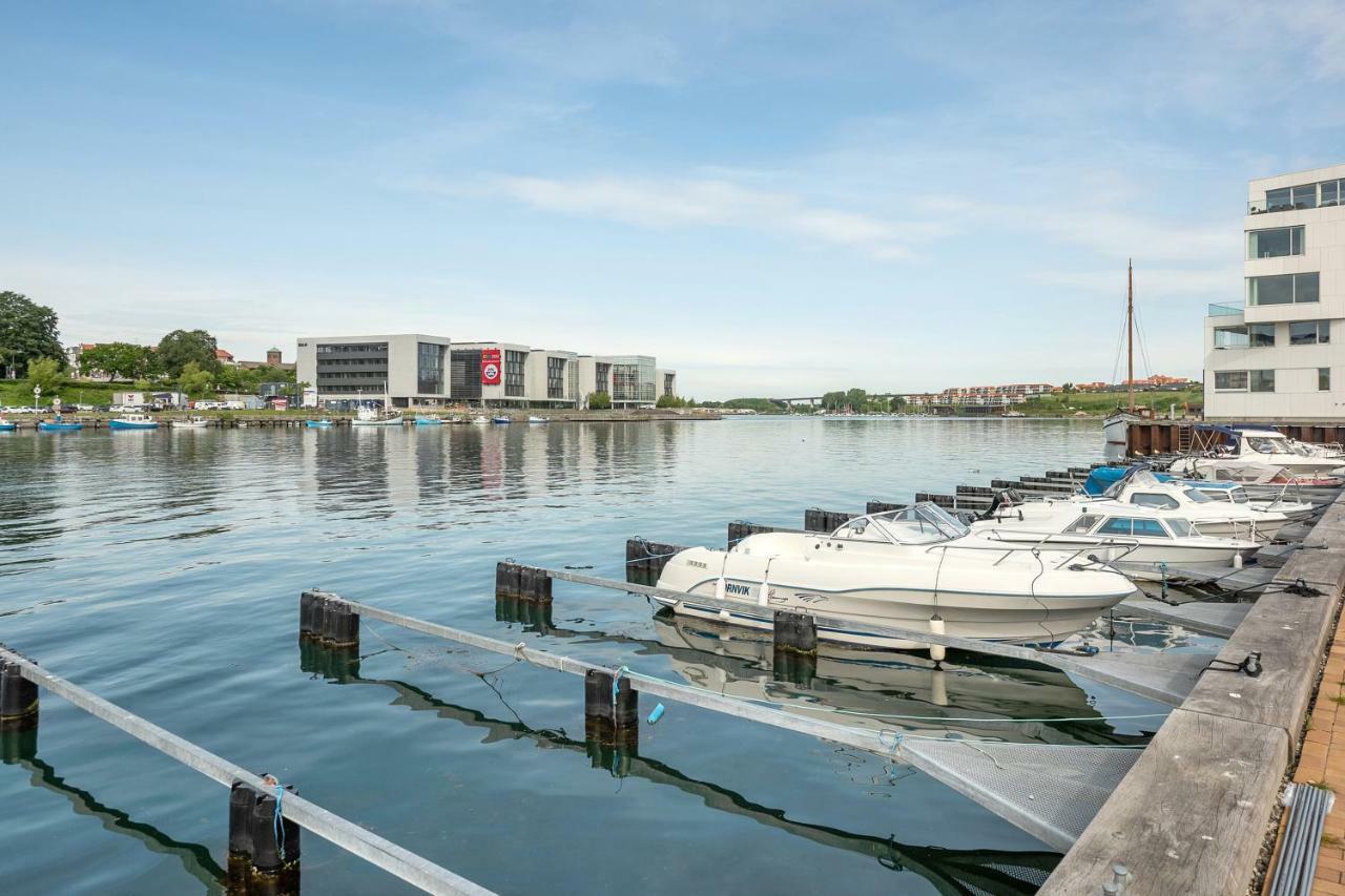 Luxury City Center Harbour Apartment 2 Bedroom 손더보그 외부 사진