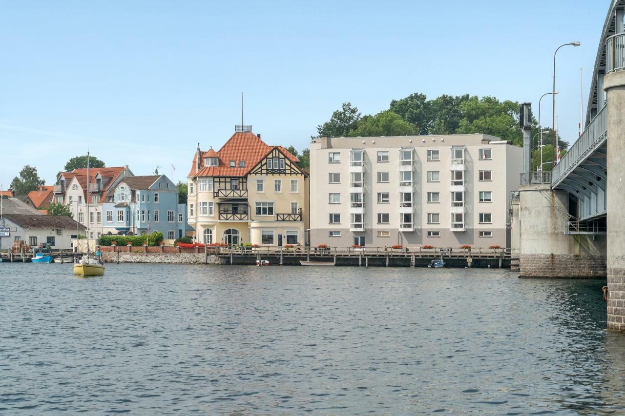 Luxury City Center Harbour Apartment 2 Bedroom 손더보그 외부 사진